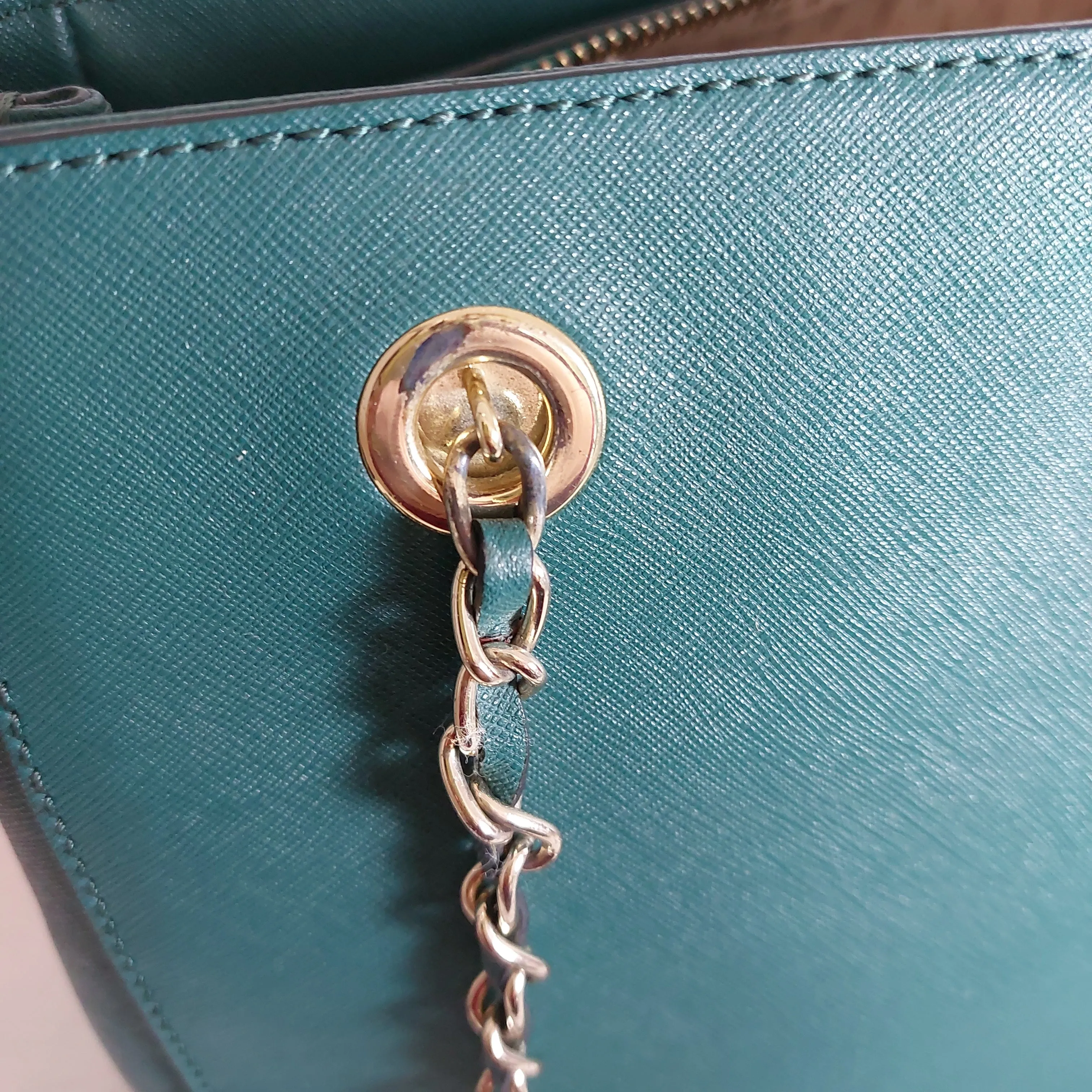 DKNY Emerald Green Leather Shoulder Bag | Pre Loved |