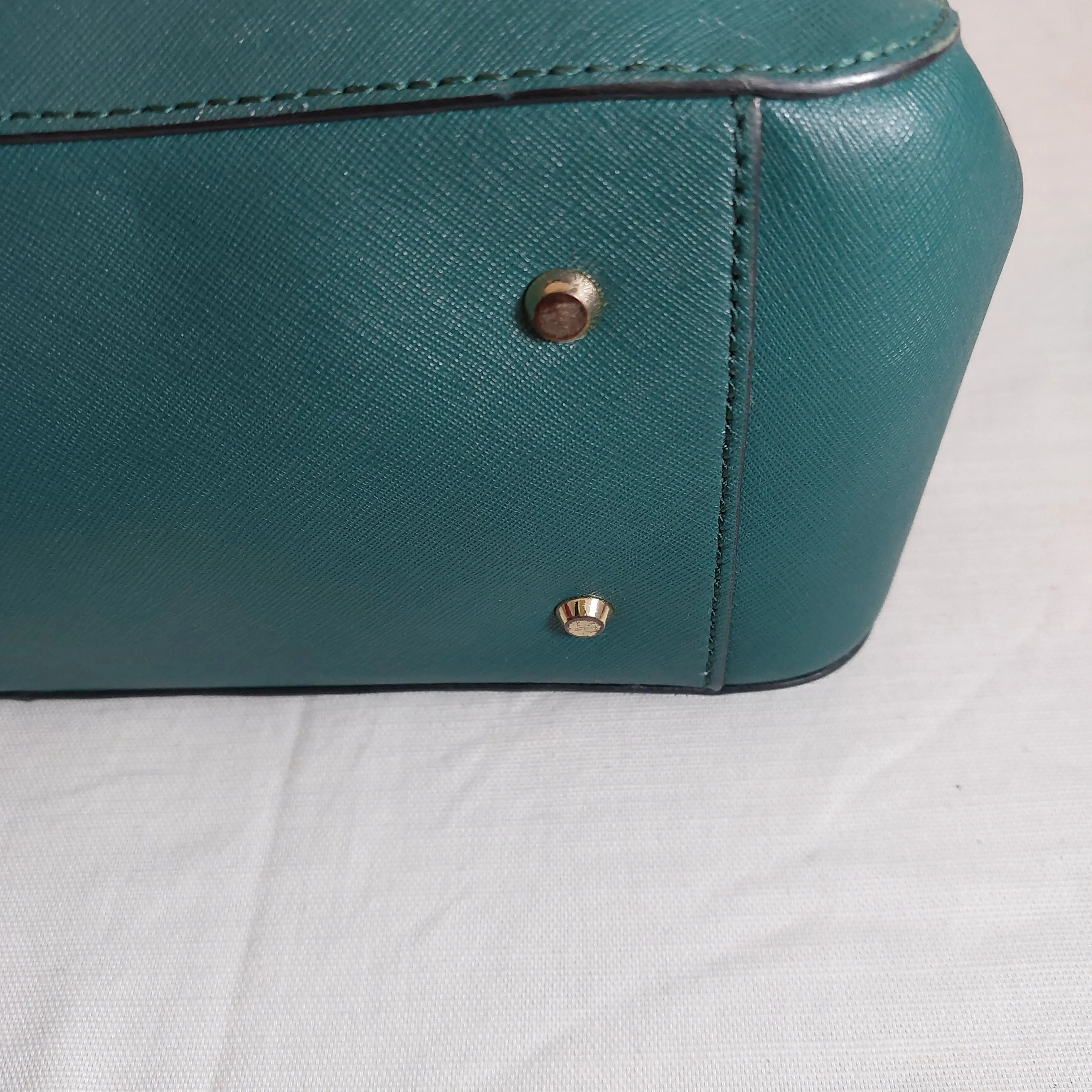 DKNY Emerald Green Leather Shoulder Bag | Pre Loved |