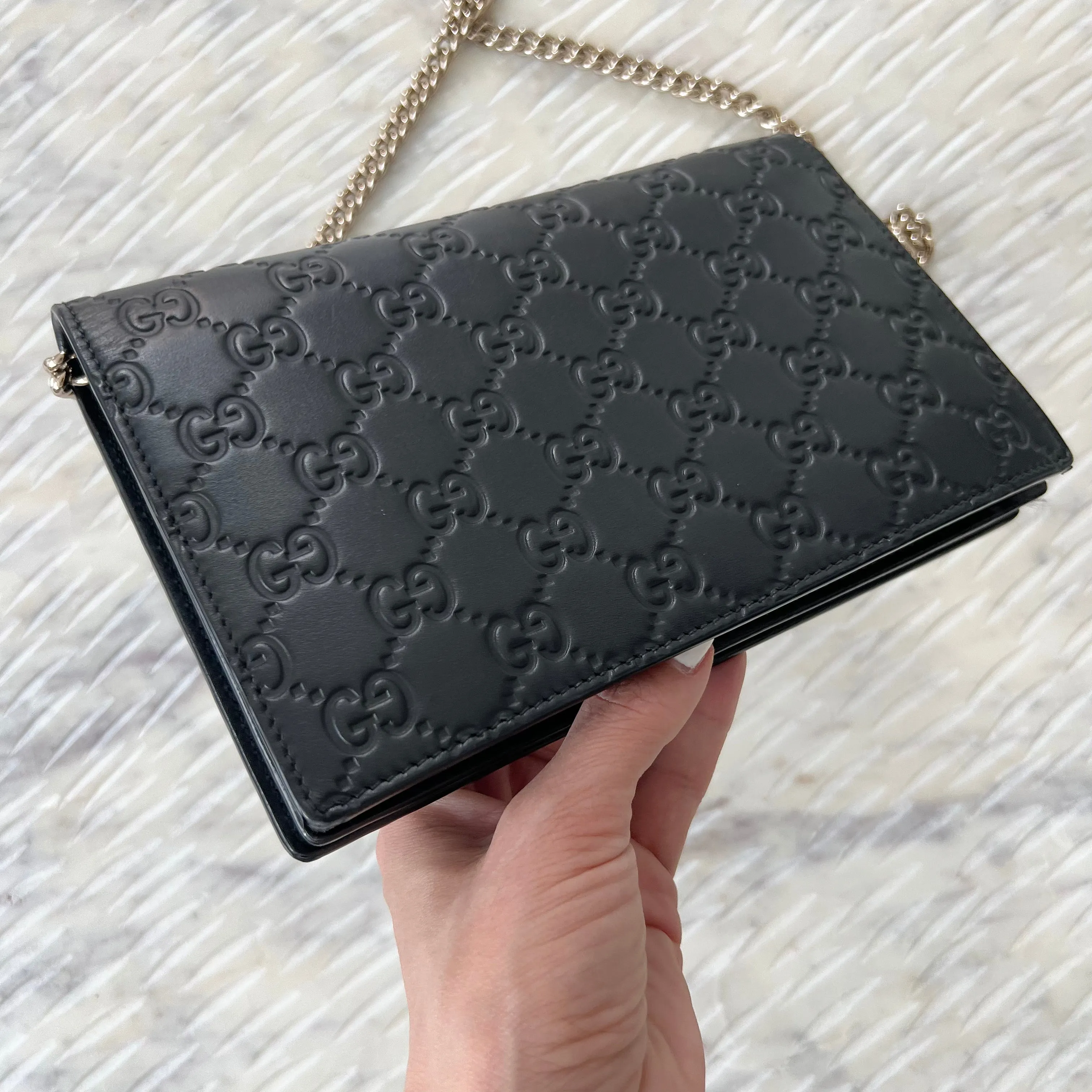 GUCCI Guccissima Leather Bow Wallet on Chain Bag