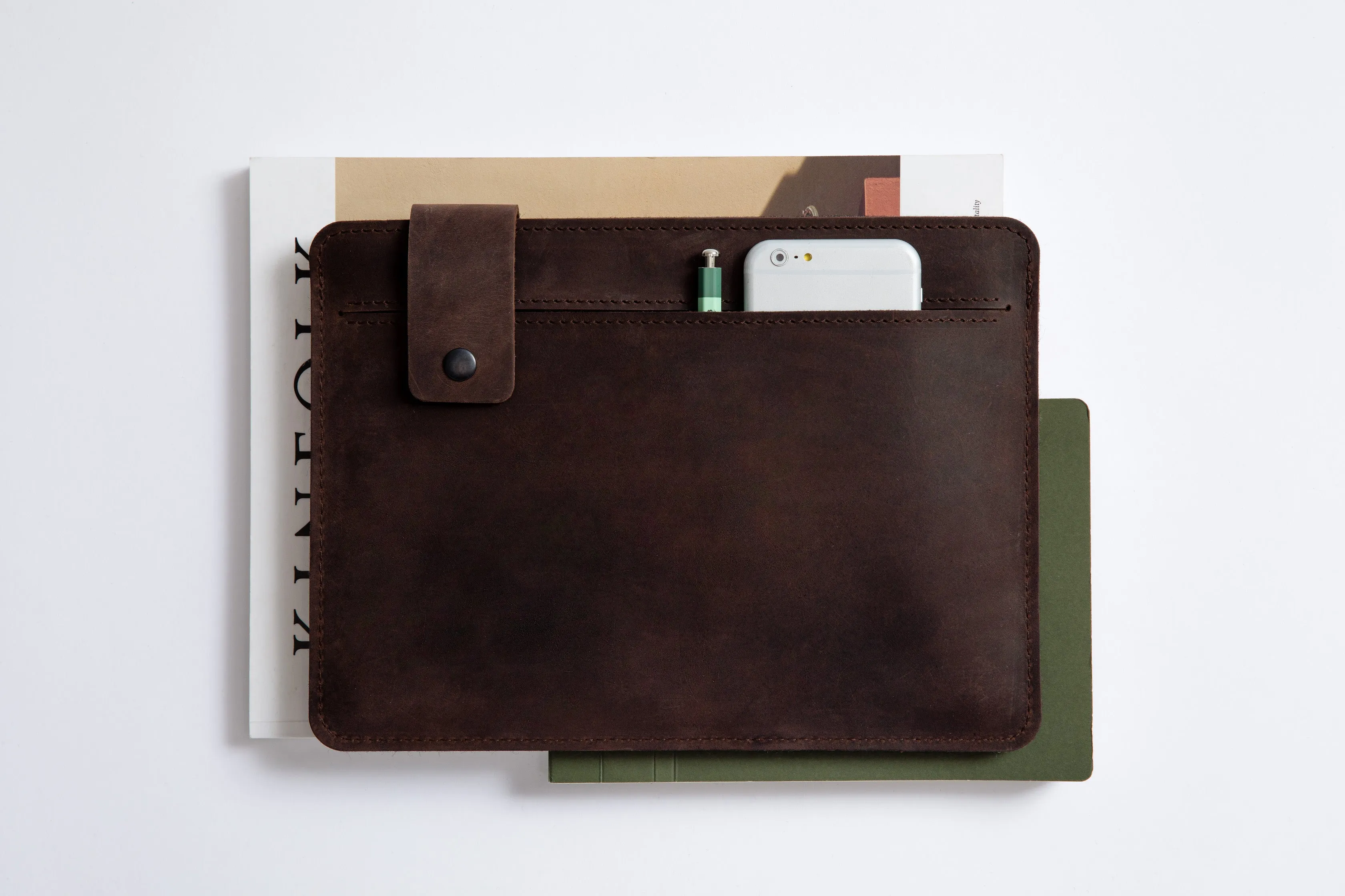 SLIM FIT MacBook Case/ Oak Brown/